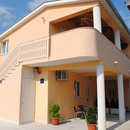 Apartments Kairos - Bili 9 Kaštela Rum bild